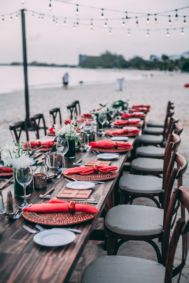 Come organizzare un matrimonio civile in spiaggia?