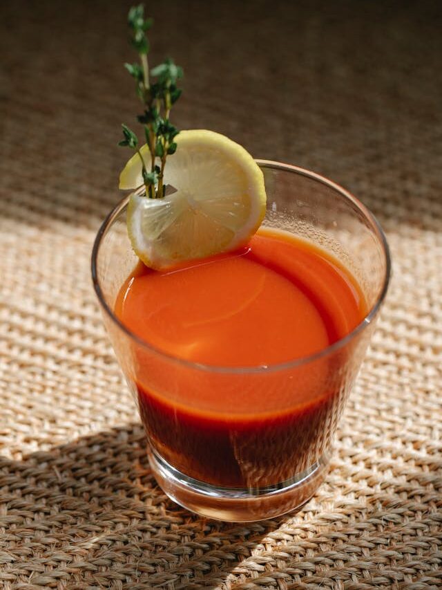 #4 Il cocktail Bloody Mary fu inventato a Parigi nel 1921