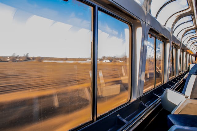 Viaggi sostenibili: viaggi più lunghi ma meno emissioni di Co2 🚆